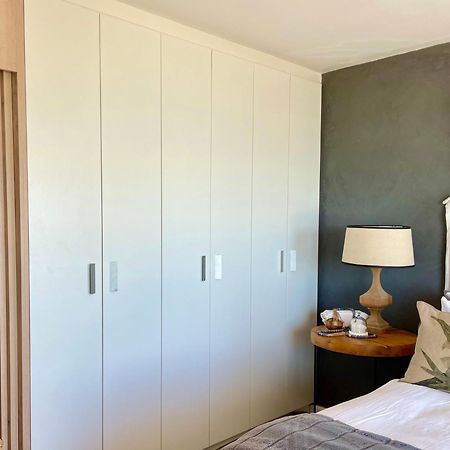 Abode Africa Apartment Bloubergstrand Exterior photo