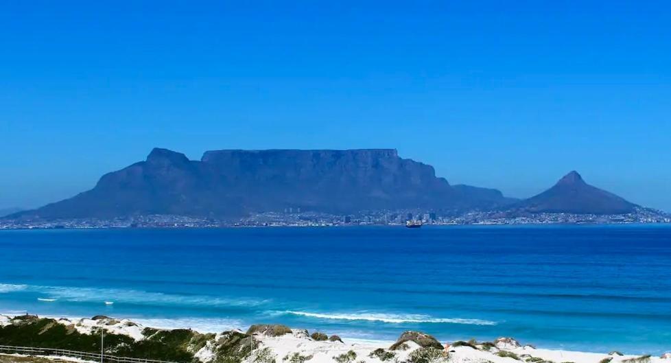 Abode Africa Apartment Bloubergstrand Exterior photo
