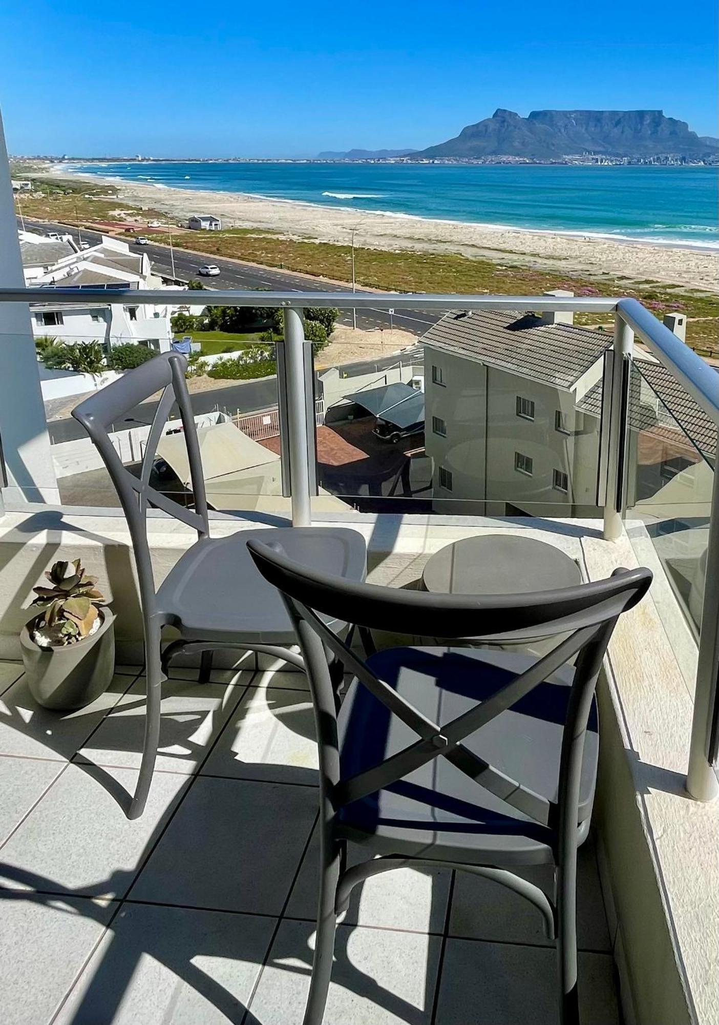 Abode Africa Apartment Bloubergstrand Exterior photo