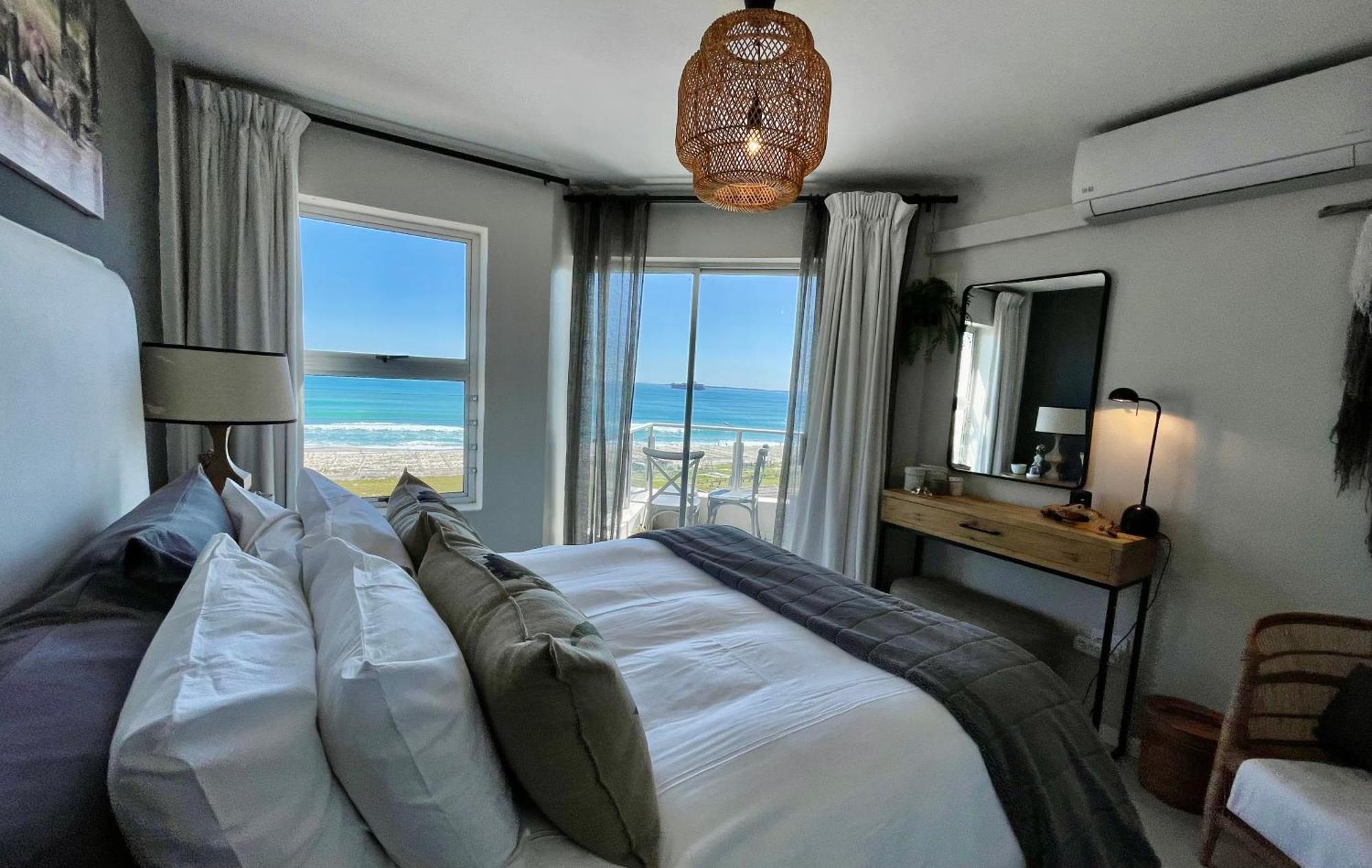 Abode Africa Apartment Bloubergstrand Exterior photo