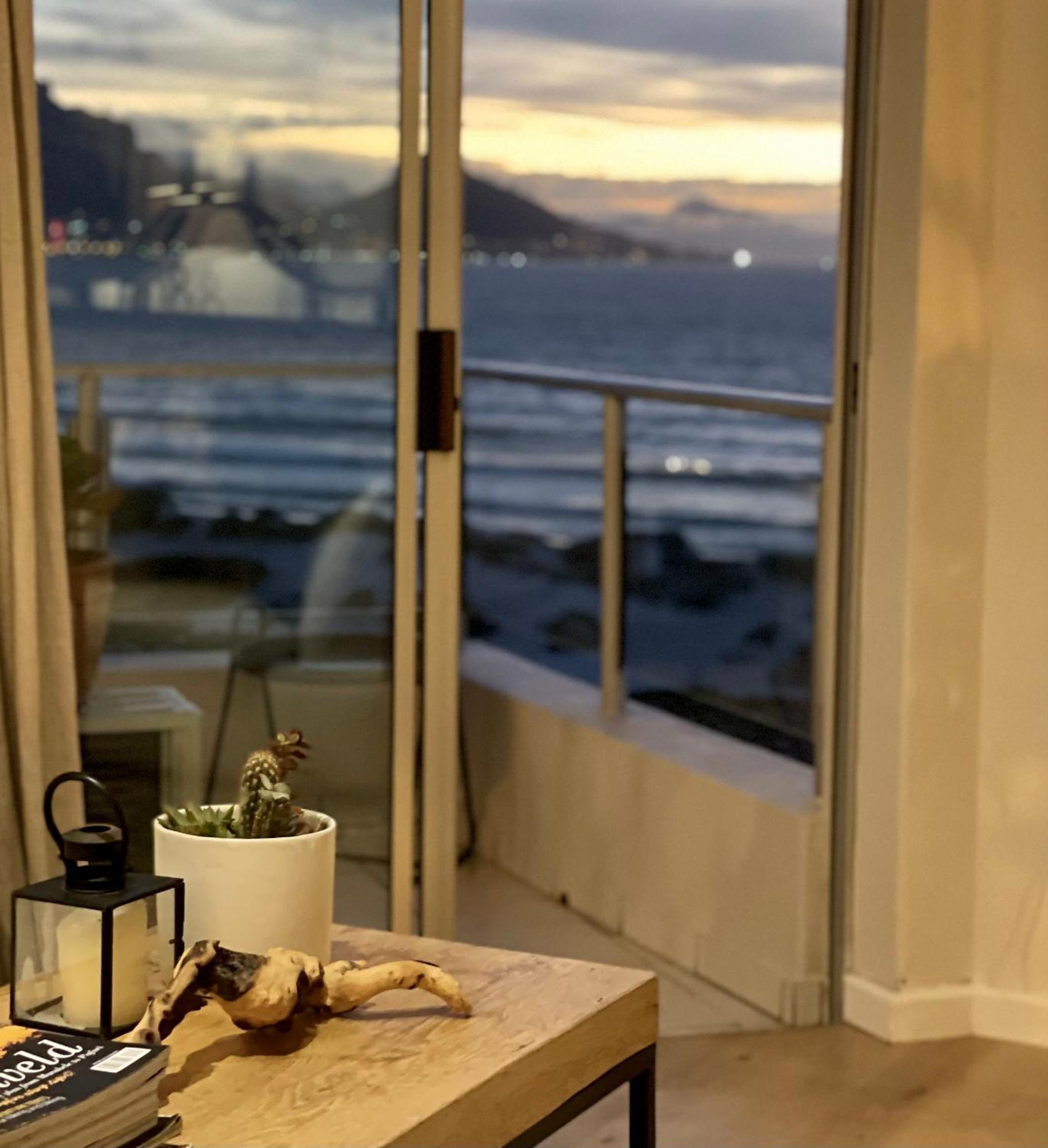 Abode Africa Apartment Bloubergstrand Exterior photo
